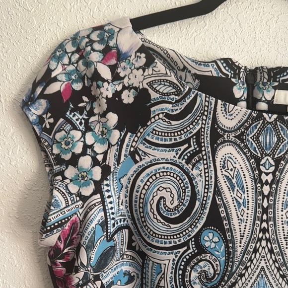 Cato Blue and Black Floral Mini Dress - Picture 4 of 4